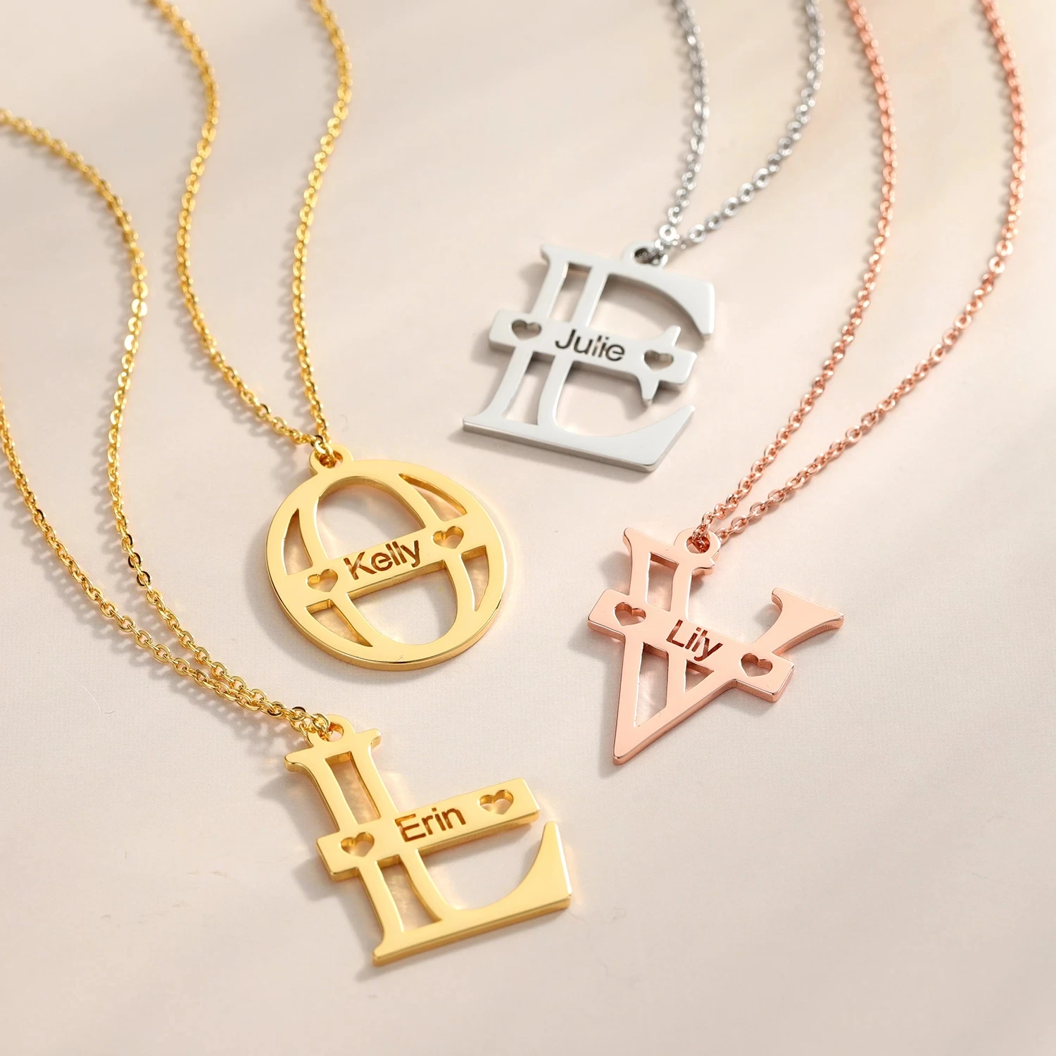Benutzerdefinierte Buchstaben-Halskette „A-Z“, personalisierter Ausschnitt, Namensanhänger, Valentinstag, Namenskette aus Edelstahl für Damenschmuck – Detail 1