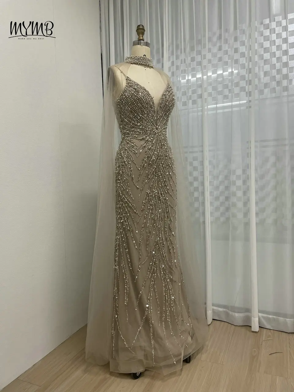 MYMB Wunderschöne Spaghettiträger mit V-Ausschnitt, Karamell, arabische Abendkleider mit Umhang, luxuriöse, perlenbesetzte Meerjungfrau-Hochzeitsparty-Kleider – Detail 10