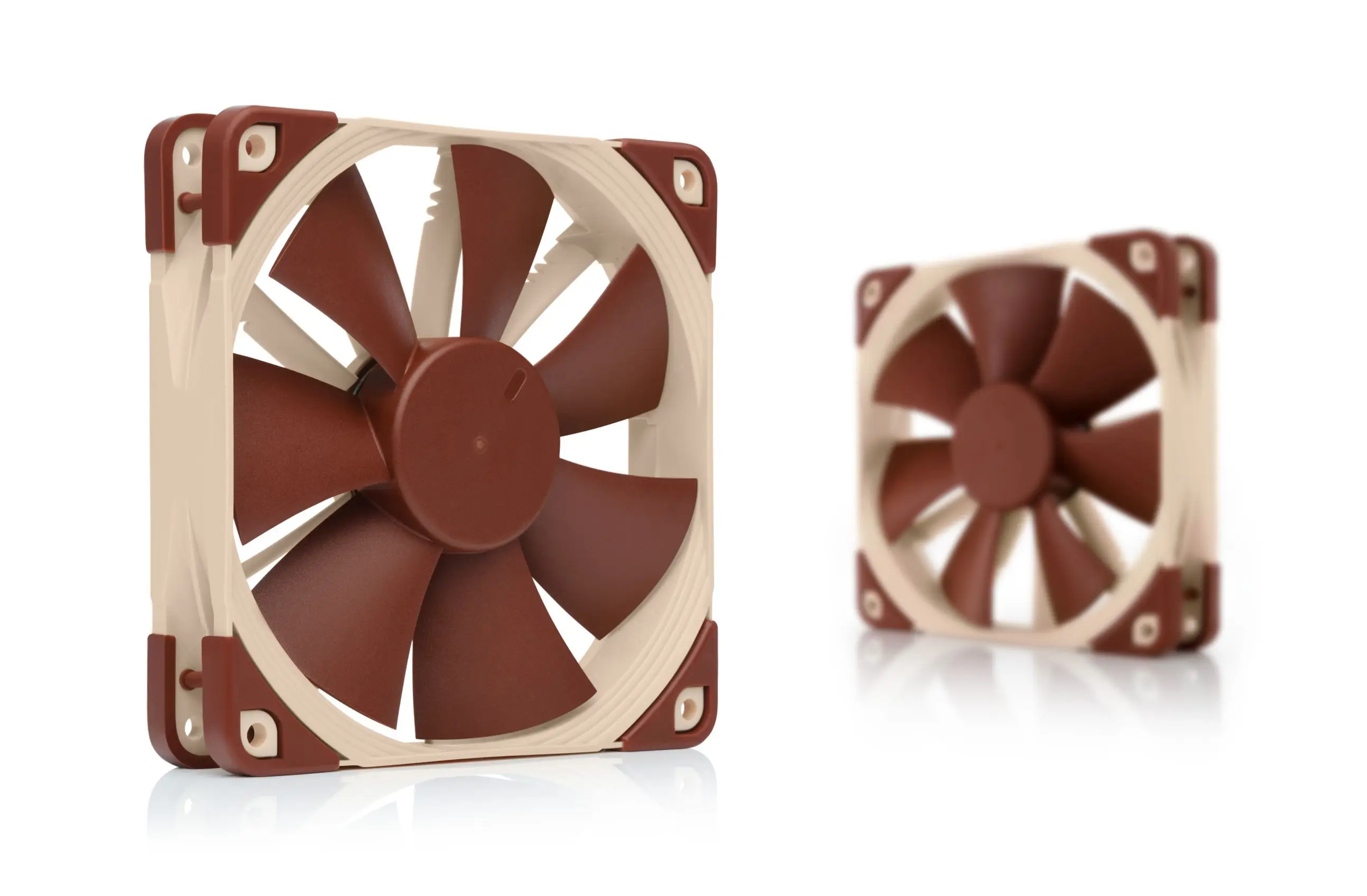 Noctua NF-F12 مروحة تبريد لعلبة الكمبيوتر، 120 مم...