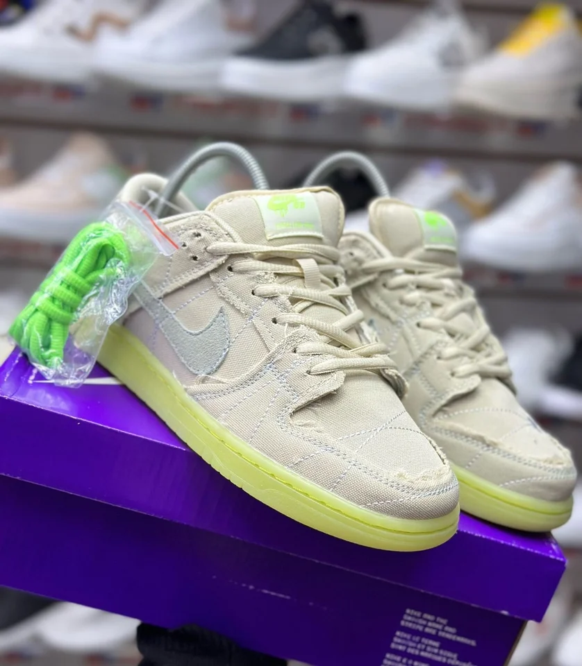 The Masses Of The Male Nike Sb Dunk Low 