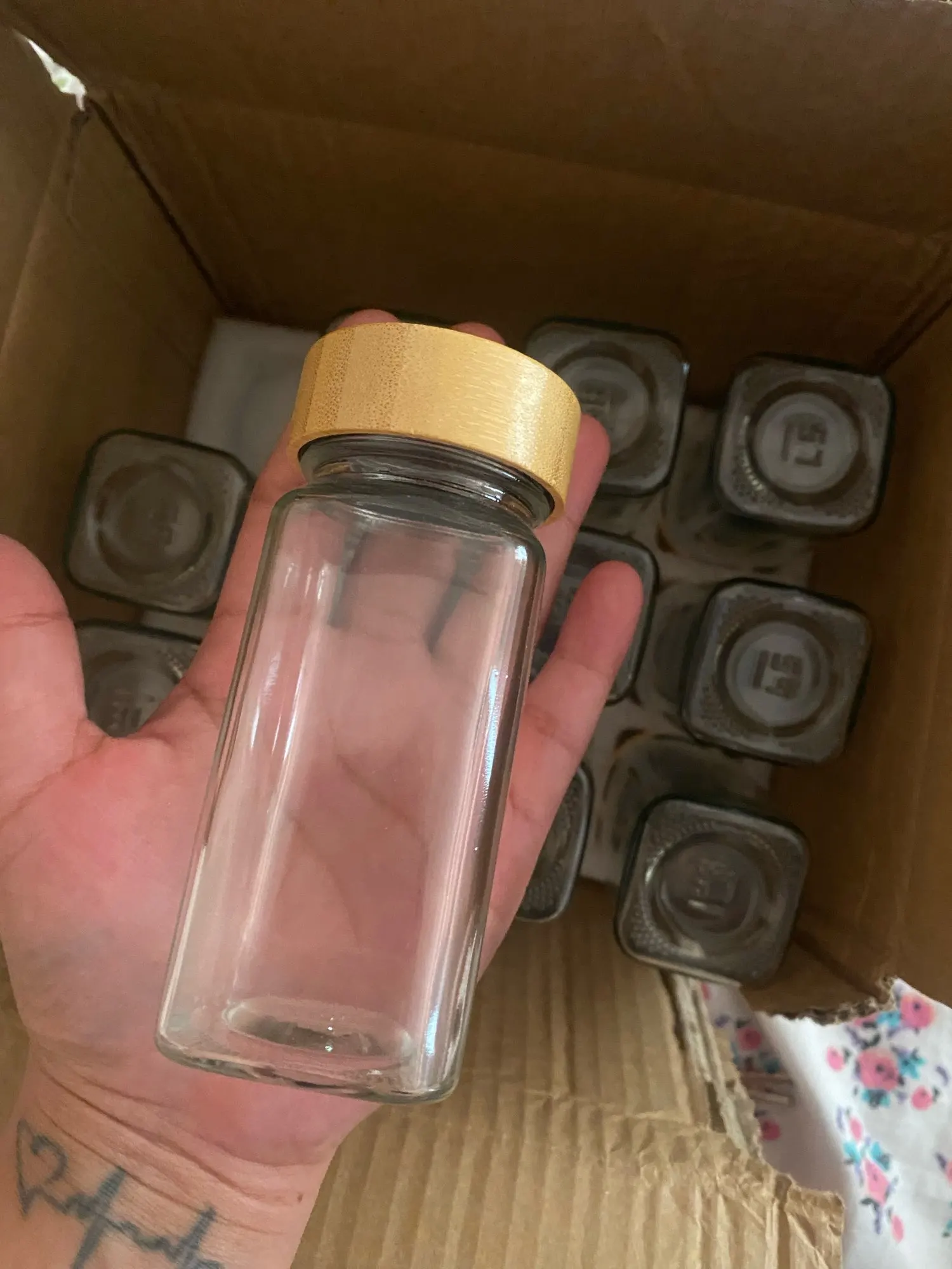 12 Pcs Glass Spice Jars with Bamboo Lids & Labels photo review