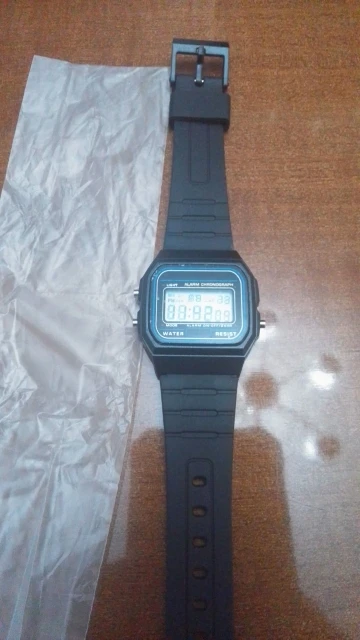 Sport LED Digital Watches for Men Simple Small Square Dial Electronic Watch Silicone Band photo review