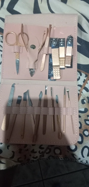Kit c/ 16 Pçs Cortador De Unhas Conjunto De Ferramentas Em Aço Inoxidável Com Bolsa Dobrável - Neverdie Store photo review