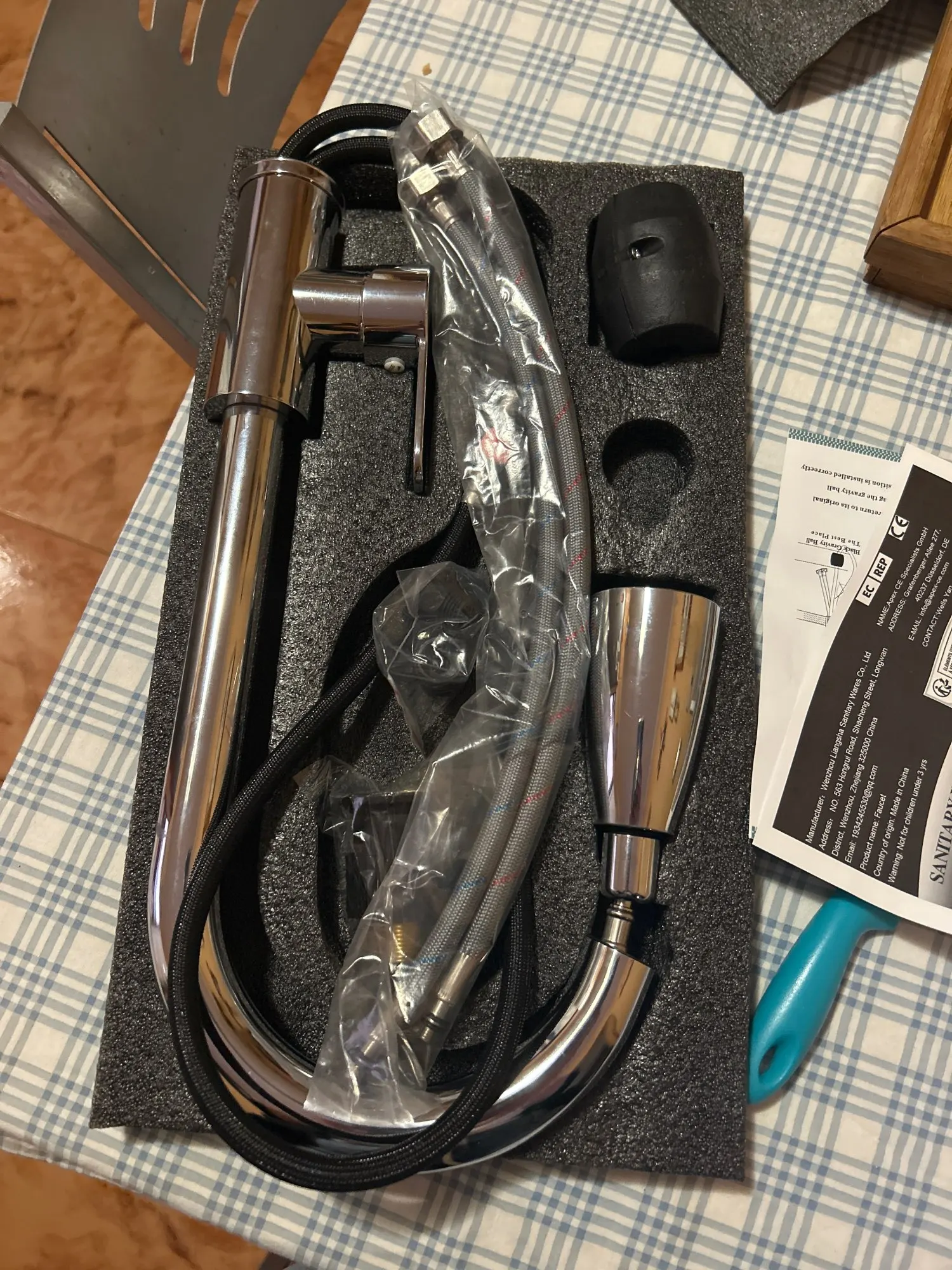 Wanmivezlo Pull Out Kitchen Faucet - Matte Black photo review