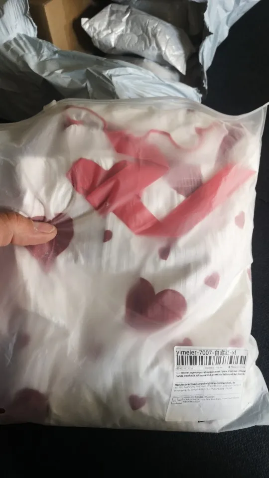 Chic Women's 2-Piece Pajamas Set for Summer Comfort photo review