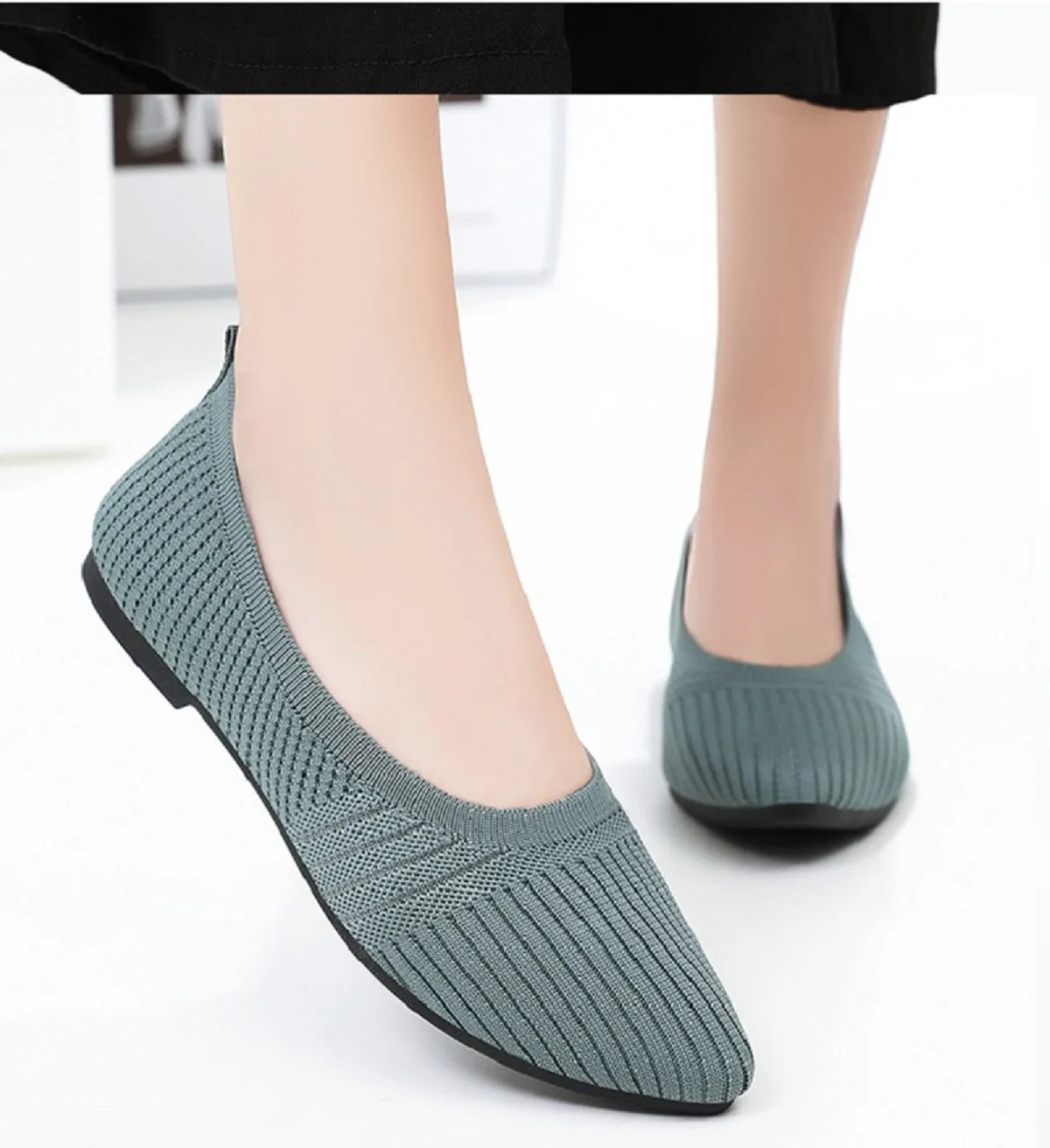 Slip-On Women Shoes Breathable Ladies Anti-Slip Flat Shoes Hollow Casual Soft Sole Knitted Shoes Pointed Toe Loafers Size 36-40