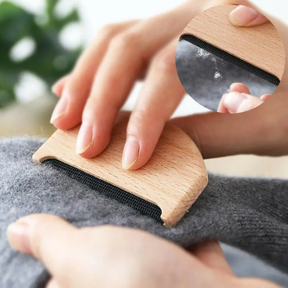 Lint Remover Cleaning Tools Fabric Shavers Clothes Lint Remover Fabric Shaver Portable Wood Hair Removal Comb Cashmere Pilling Remover Cloths Sweater Lint Remover Shaver Comb Household Cleaning Tool