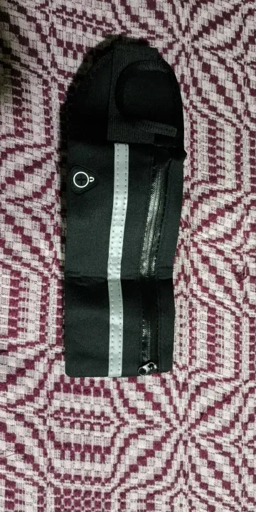 Pochete Esportiva cintura Preta porta celular garrafa utensílios para Corrida Preta photo review