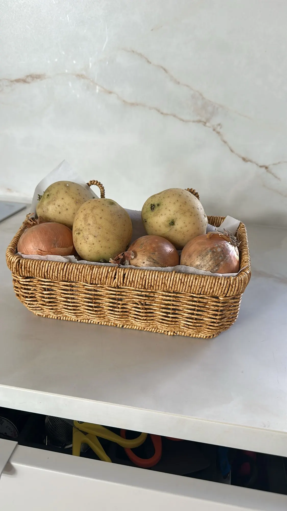 Wall Hanging Storage Basket Container Decorative Basket Hand Woven Kitchen Storage Basket for Garden Flower Pot Living Room photo review