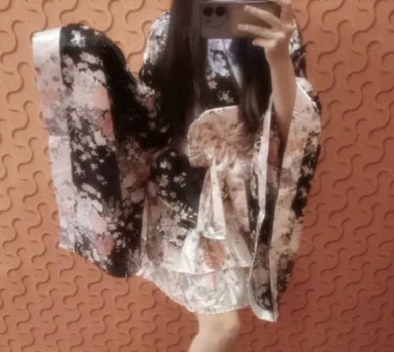 Floral Short Yukata - Japanese Aesthetic photo review
