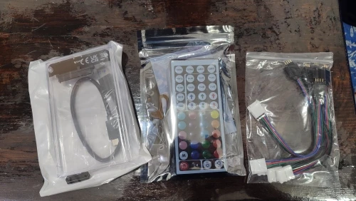 Bluetooth 5V USB RGB LED Strip Light APP Controller photo review