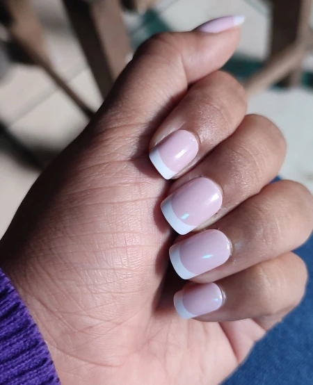 24 Square Short Fake Nails +1 Nail File +1 Piece of Jelly Glue photo review
