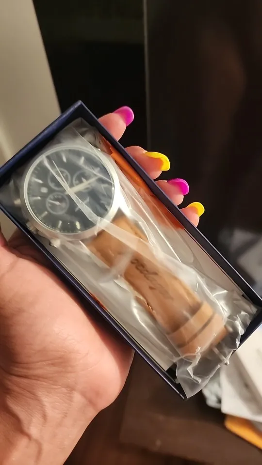 Luxury Sports Waterproof Quartz Watch photo review