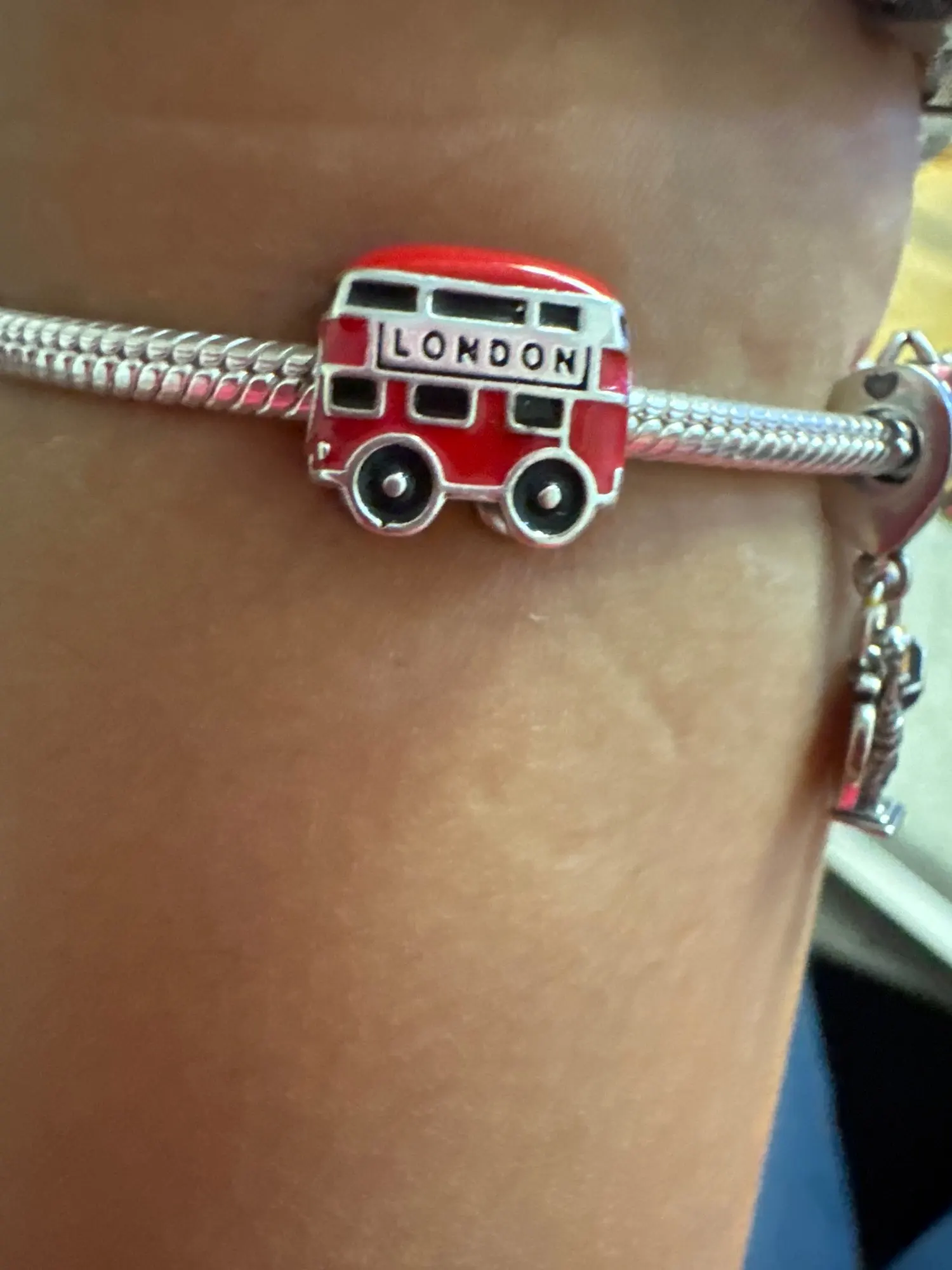 100% Original grano del encanto de la plata esterlina 925 de Taxi de la motocicleta rueda encantos Fit Pandora pulseras de las mujeres de la joyería de Diy photo review