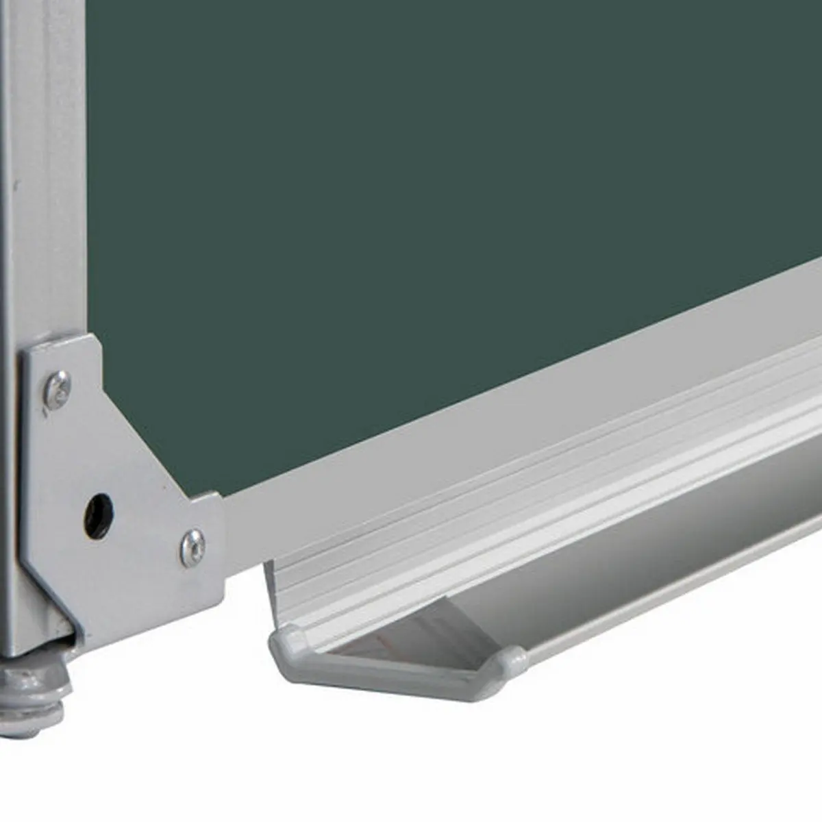 Рисунок 4 - Доска для мела магнитная 3-х элементная