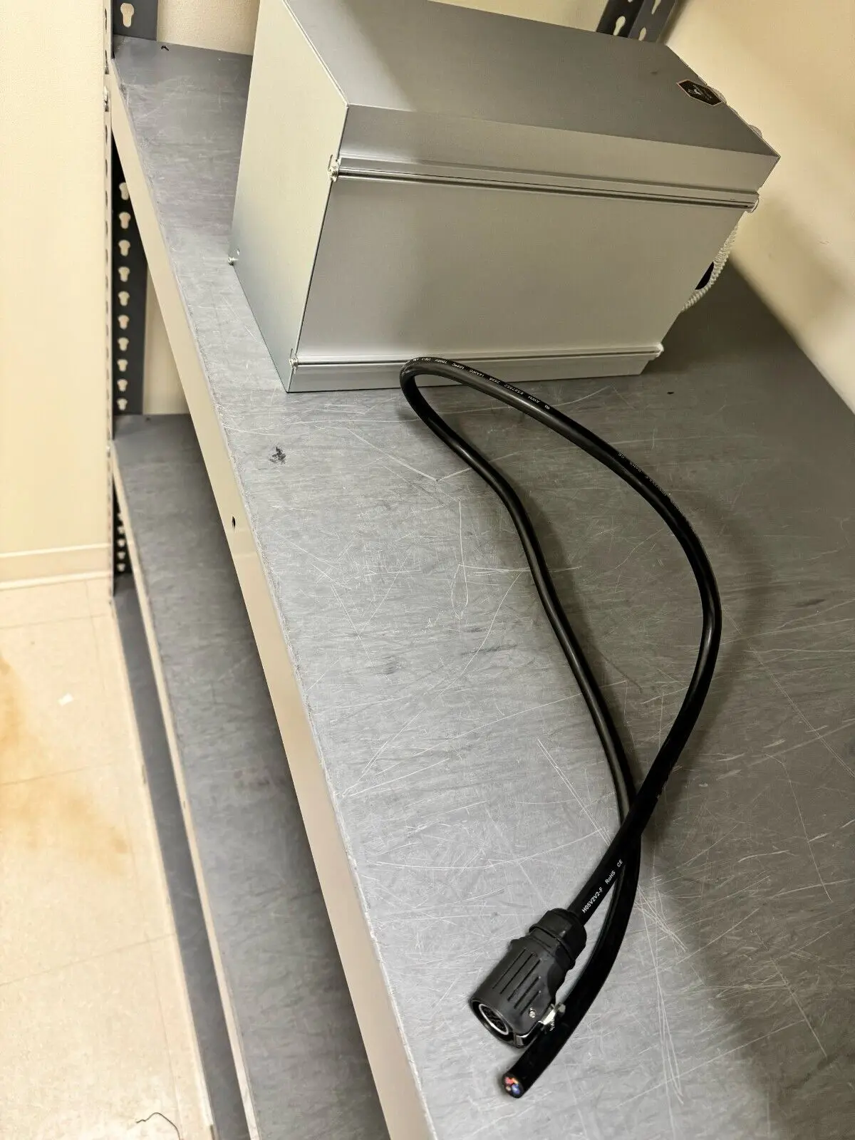

DC BUY 4 GET 3 FREE BITMAIN ANTMINER S21 HYDRO 335TH (Новый) (кабель питания включен)