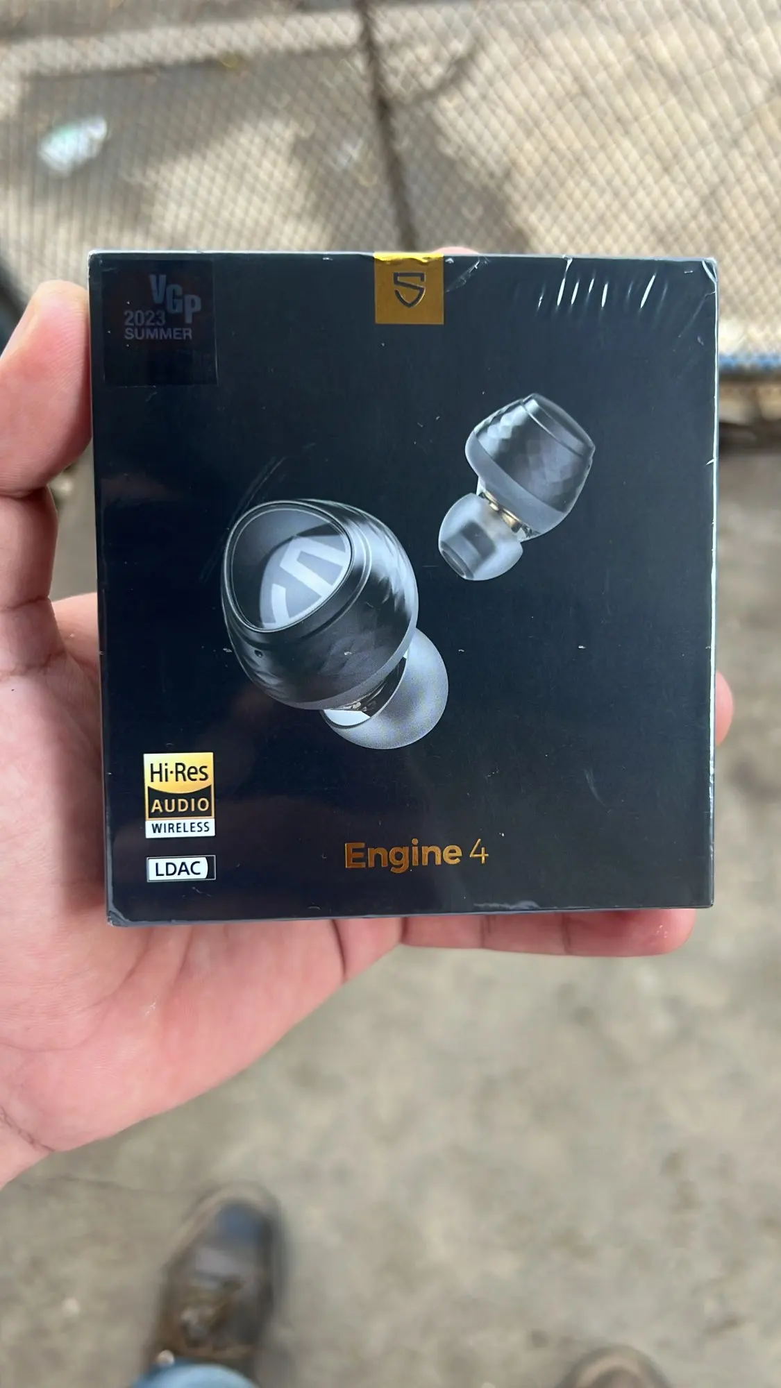 SoundPEATS Engine4 Hi-Res Bluetooth 5.3 Wireless Earbuds with LDAC, Coaxial Dual Dynamic Drivers for Stereo Sound, Total 43 Hrs photo review