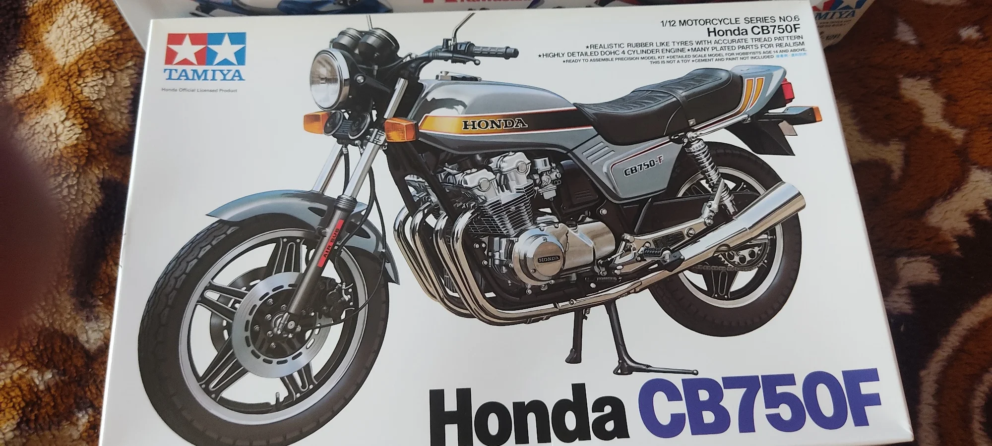 1/12 Honda CB750F Scale Assembly Motorcycle Model Building Kits Tamiya 14006 photo review