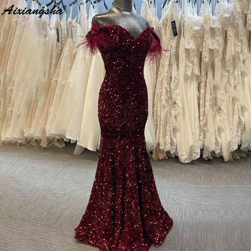

Aixiangsha Burgundy Sequin Feather Off-the-Shoulder Mermaid Long Prom Gown Evening Dress Charming Mermad For Women Tea-length