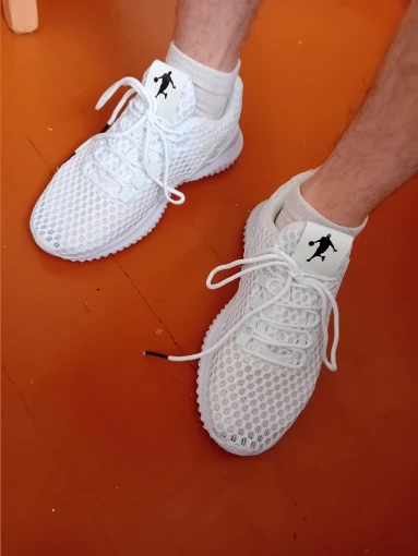 Men Mesh Sneakers Breathable Alluring Running Shoes