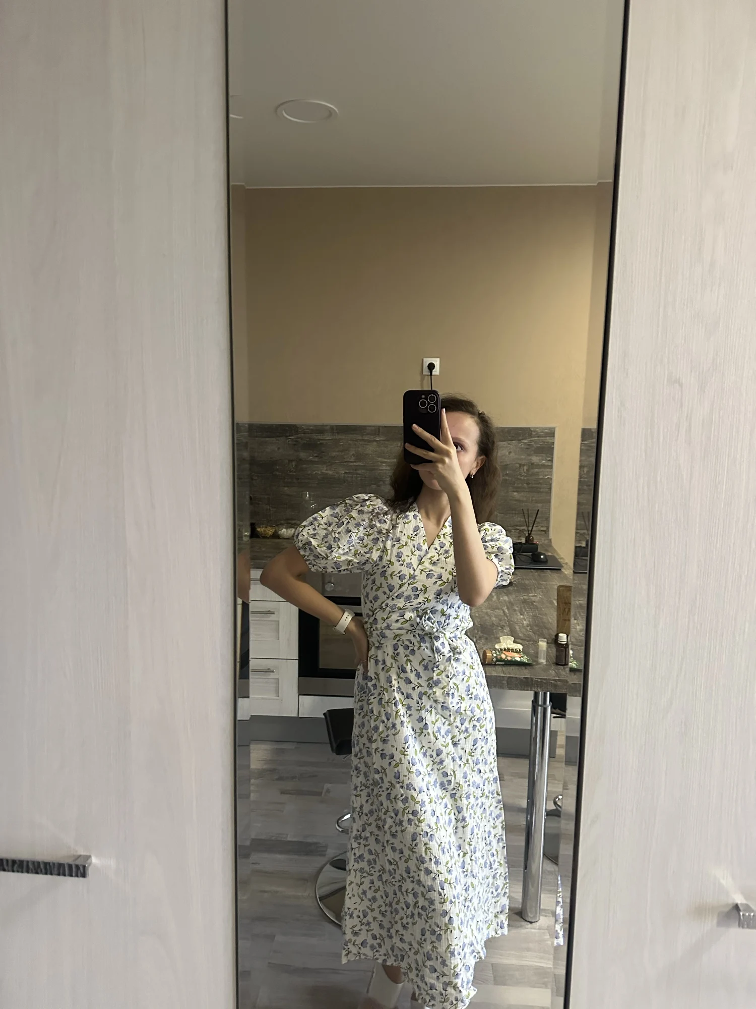 Elegant Floral A-Line Midi Dress for Summer Comfort photo review