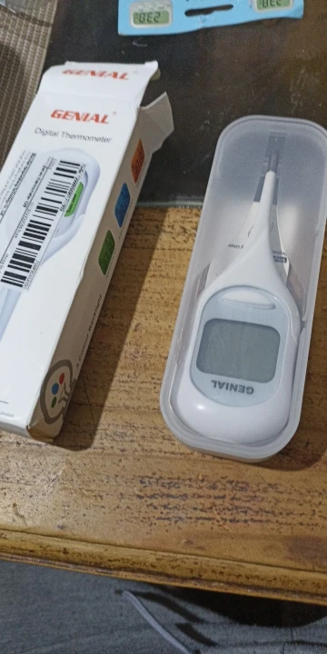Digital Oral Armpit Thermometer For Temp Measurement photo review