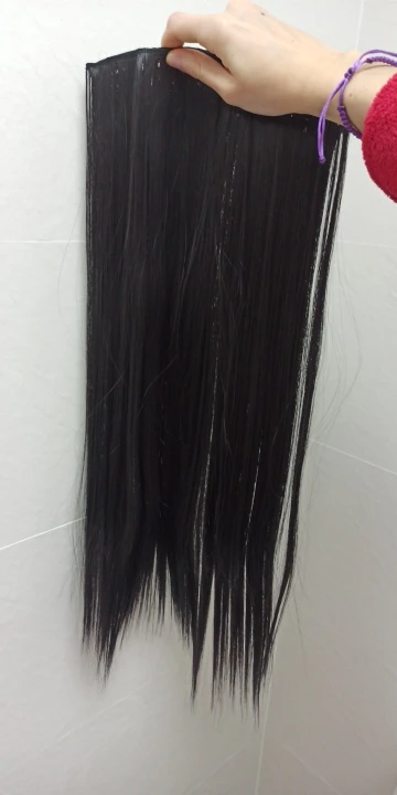 Lisix Synthetic Clip In Hair Extensions (5 Clips) photo review