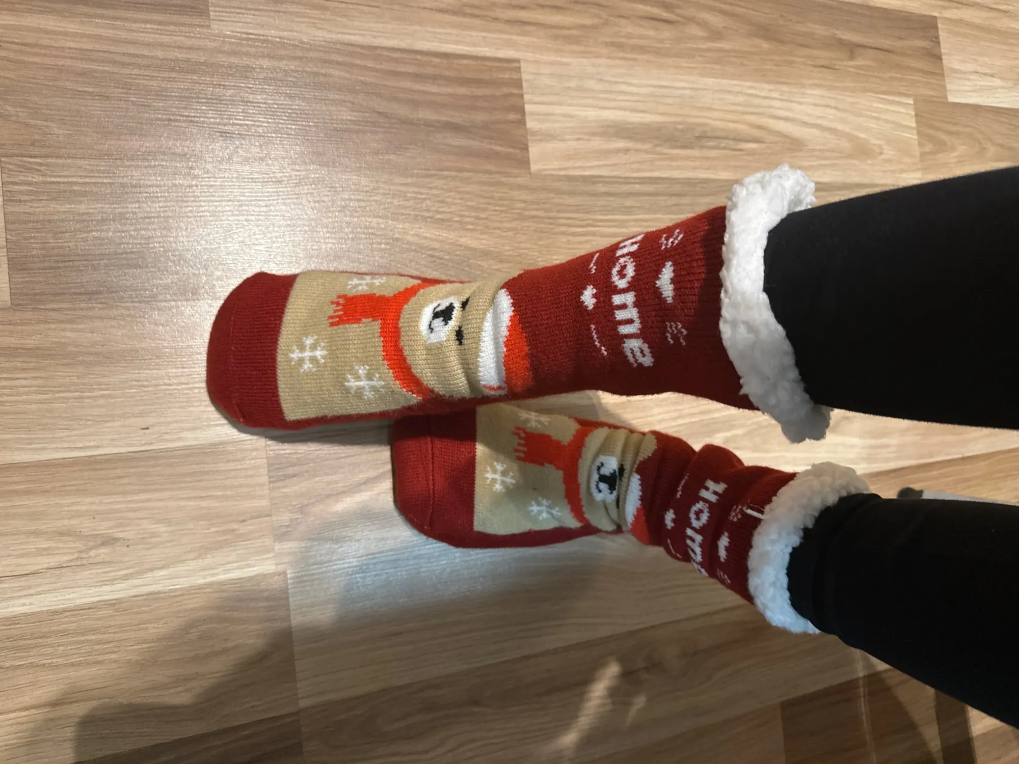 Flauschige Wintersocken mit niedlichen Tiermotiven photo review