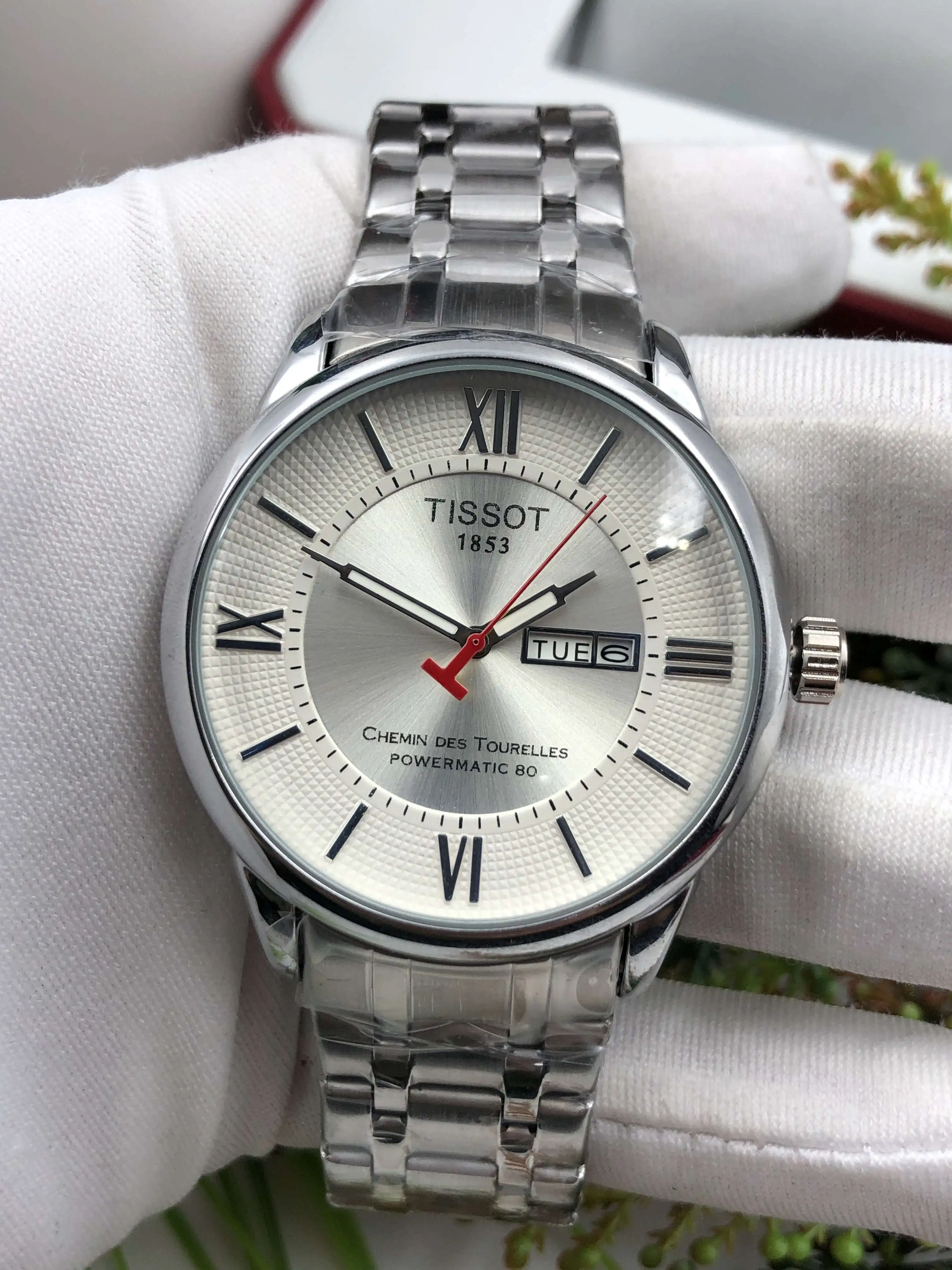 Рисунок 4 - Часы Tissot