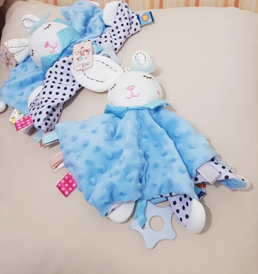 1pcs Baby Security Soothing Doll Towel with Teether Rattles Soft Blanket Snuggle Toy photo review