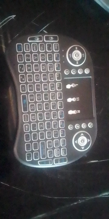 i8 Wireless Air Mouse Keyboard with Multicolor Backlight photo review