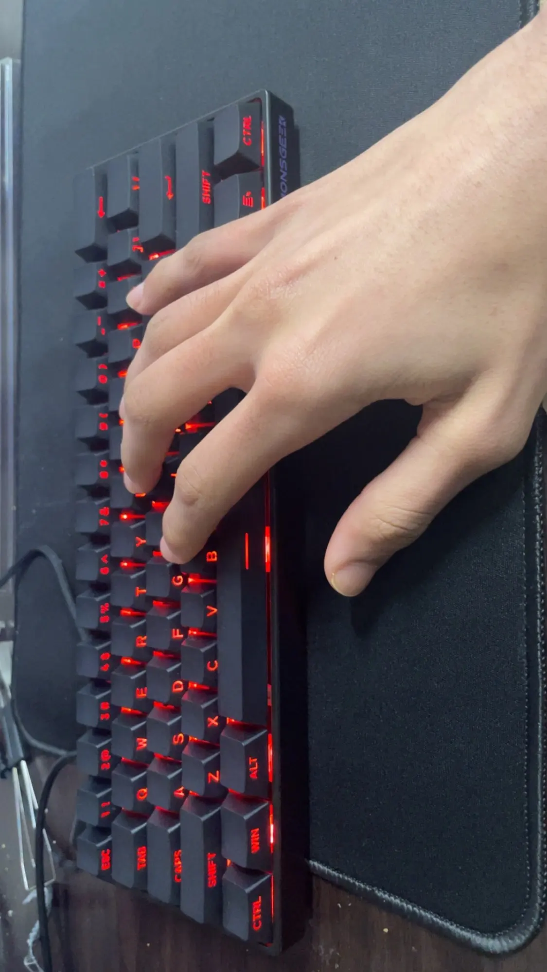 Akko MonsGeek FUN60 Mechanical Keyboard Magnetic Switch 60% Gaming Keyboards Rapid Trigger 0.01mm 8K ARGB HE/TMR Custom Keyboard photo review