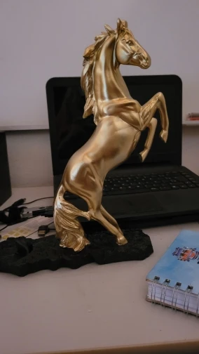 Gadgend Resin Golden Warhorse Wine Rack Figurines Horse Bottle Holder photo review