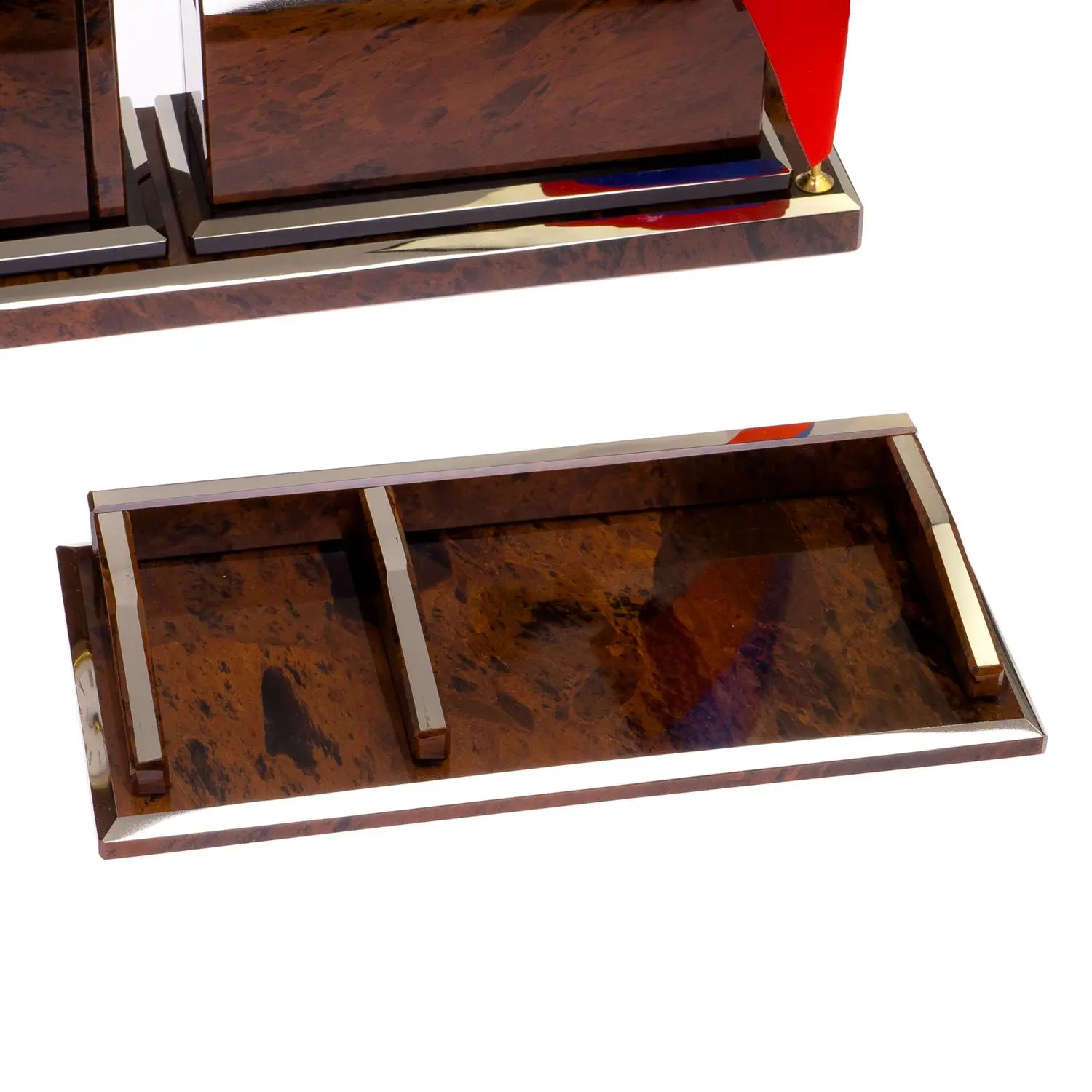 Рисунок 3 - Письменный набор "Золотой"