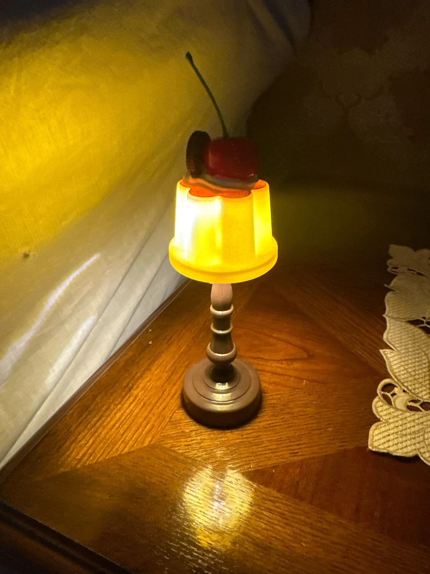 Kawaii Pudding Night Light, customer photo