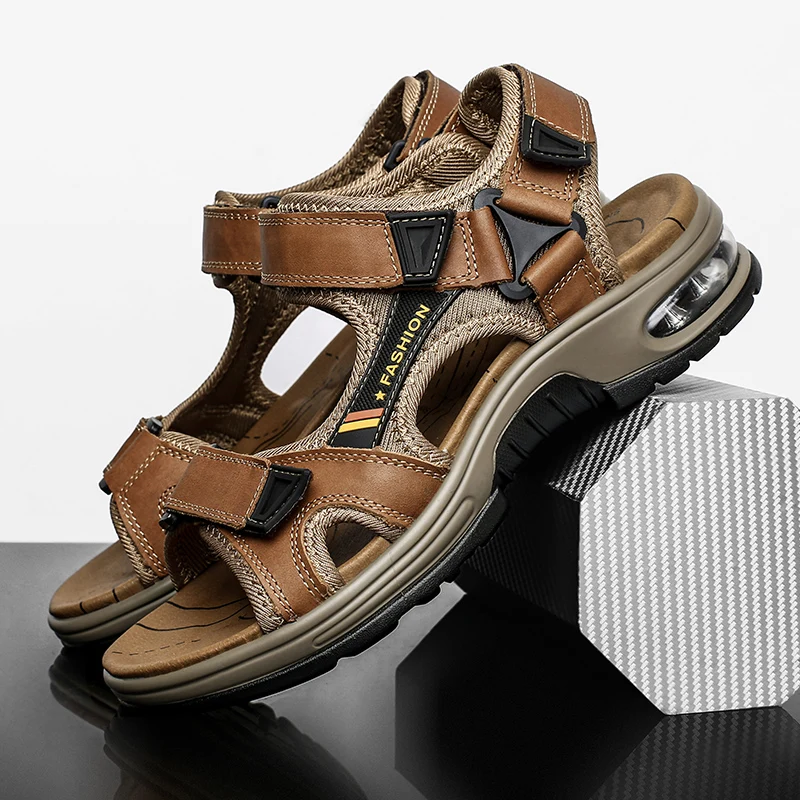 

Brand Summer Men's Sandals Genuine Leather Men Slippers Gladiator Men Beach Sandals Soft Comfortable Outdoors Wading Shoes 38-46