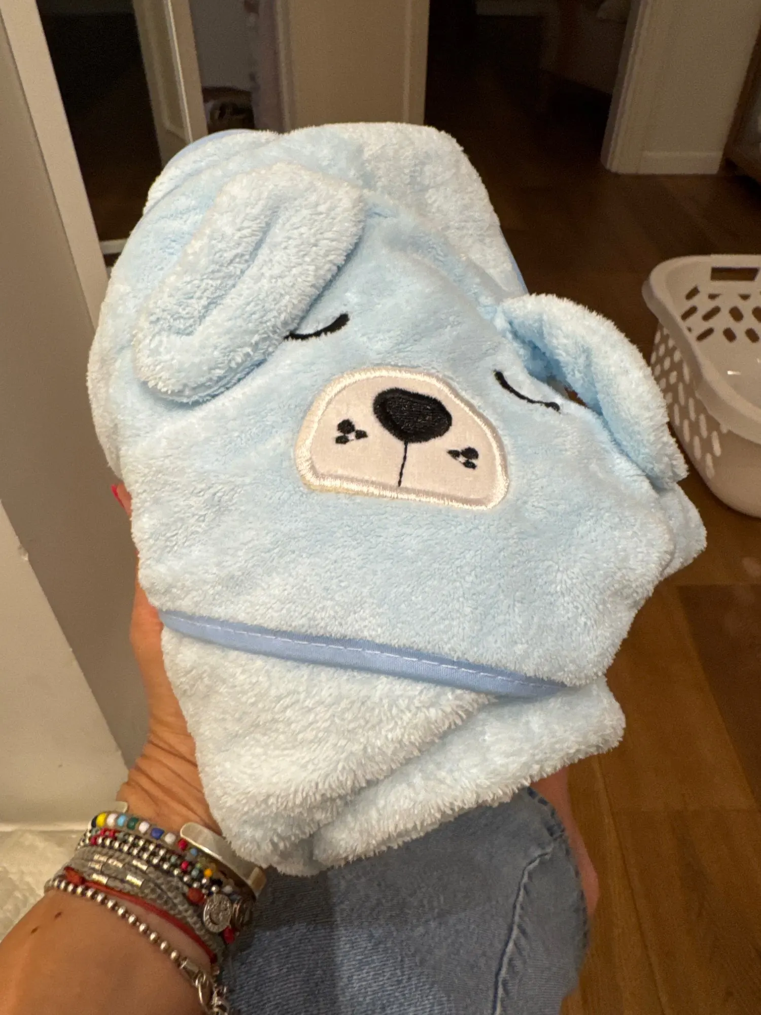 Comentário sobre a toalha de banho com capuz para bebé