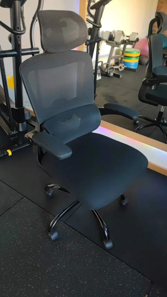 Ergonomic Office Chair Desk Chair with Folding Armrest Height-Adjustable Breathable Backrest Swivel Gaming Chair photo review