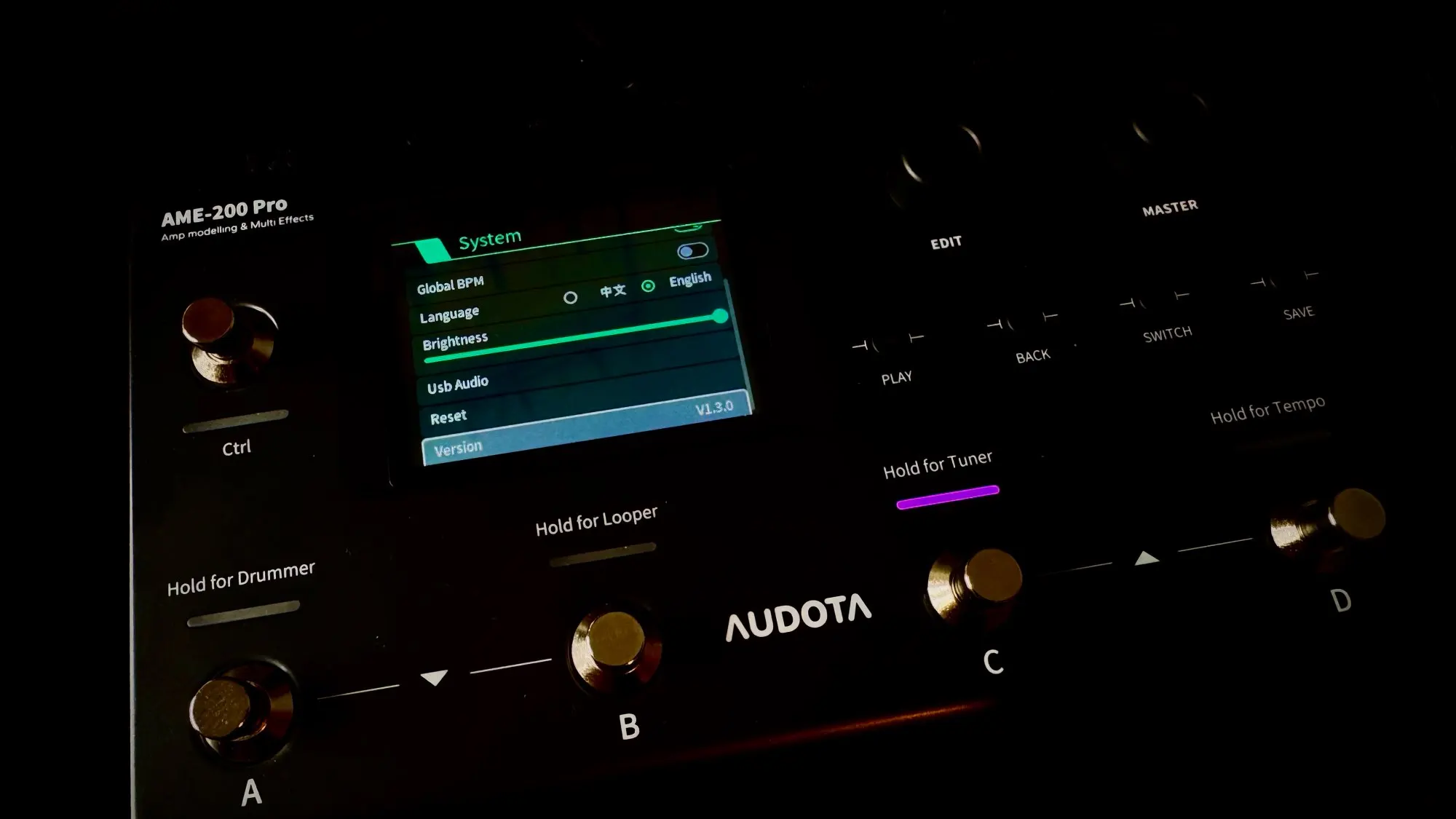 Audota Ame-200 Pro Multi-Effects Pedal W/ Expression Pedal, 200