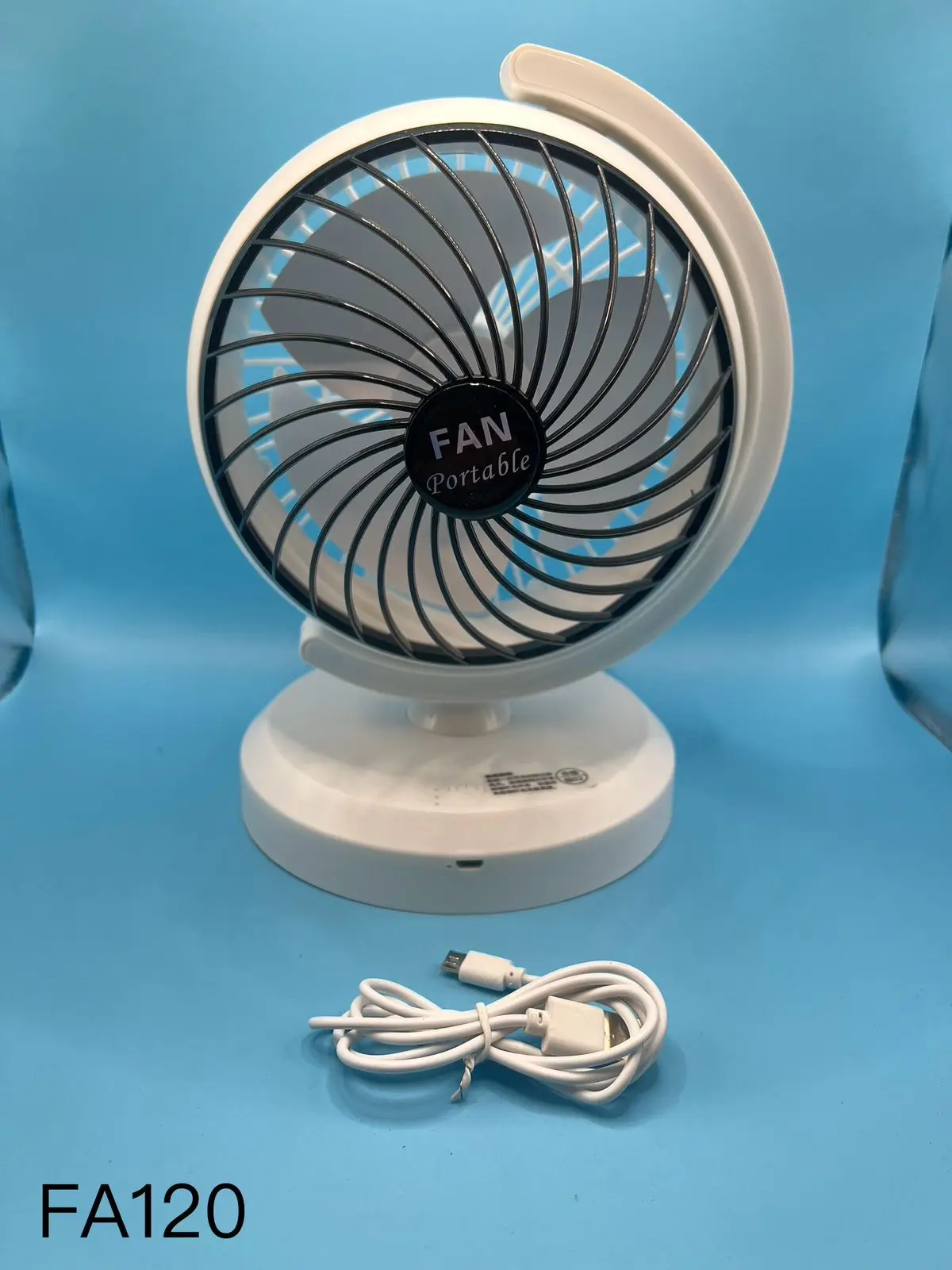 Ventilador Redondo de Mesa FA120 – Aire Fresco y Potente, Compacto y Práctico