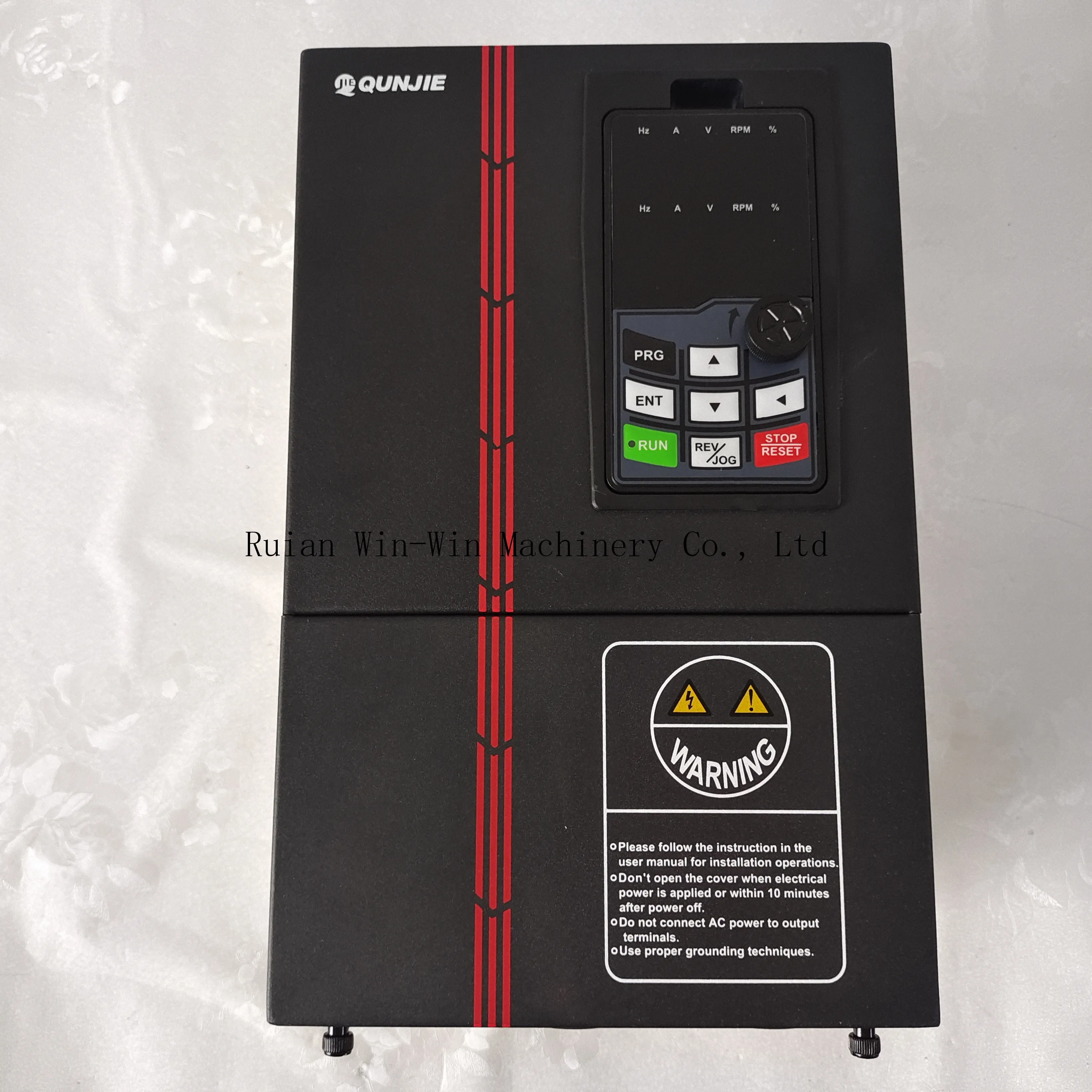 

QUNJIE Frequency Inverter QJ580-T4-022GB/030PB Phase 380V 22KW for Bag Making Machine Film Blowing Machine