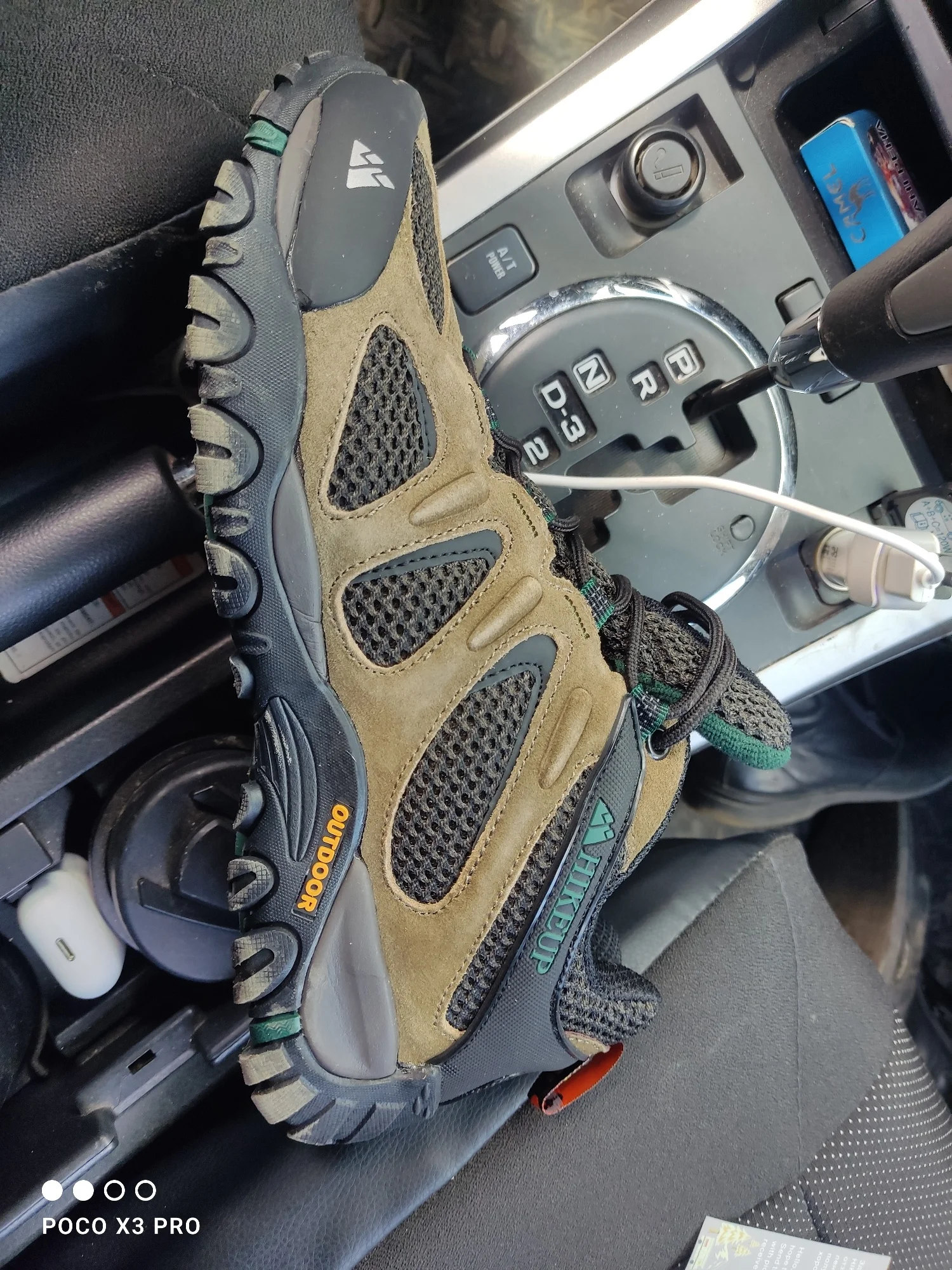 Taktische Outdoor-Schuhe Hikeup in Khaki photo review