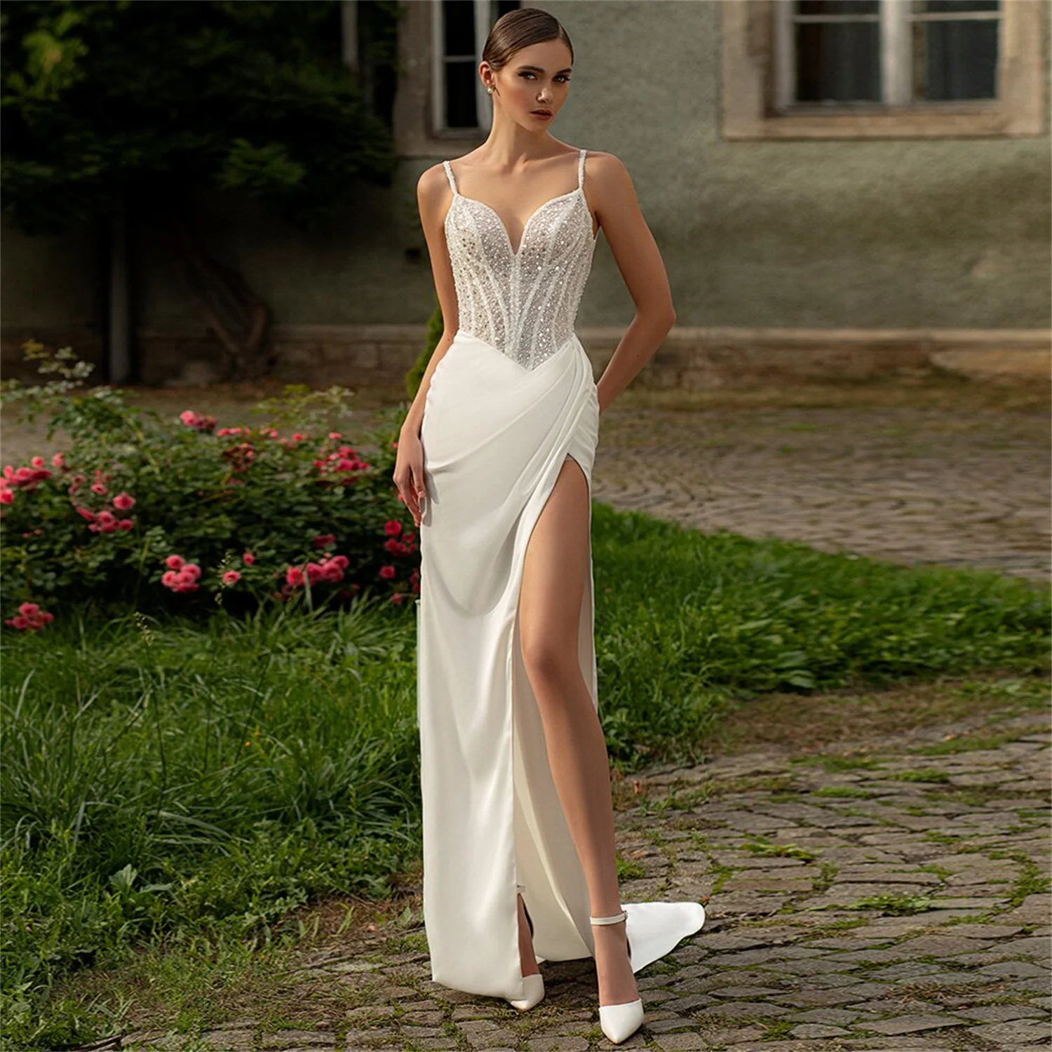 

Chic Sheath Sequined Wedding Dress for Brides Sexy Spaghetti Straps V-Neck Side Slit Bridal Gown Vestido Novia 2023