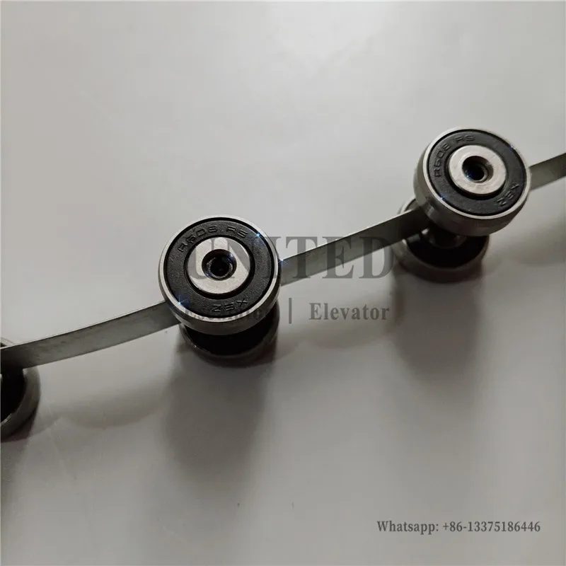 4pcs 1737525800 Escalator Handrail Newel Chain 24 Pairs of Bearings Escalator Spare Parts