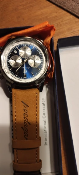 POEDAGAR Luxury Man Watch Waterproof Chronograph Luminous Quartz Leather Sports Watch photo review