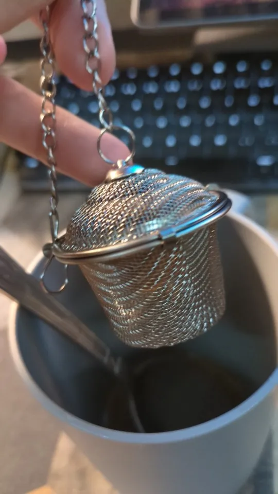 Tea Spice Strainer Seasoning Ball Mesh Herbal Ball Stainless Steel Teakettle Locking photo review