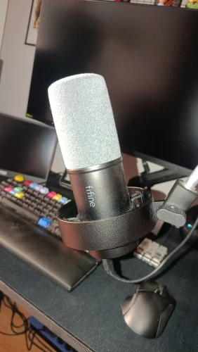 FIFINE Dynamic USB/XLR Microphone with Gain Knob/Touch-mute/Headphone Jack,Recording Mic photo review
