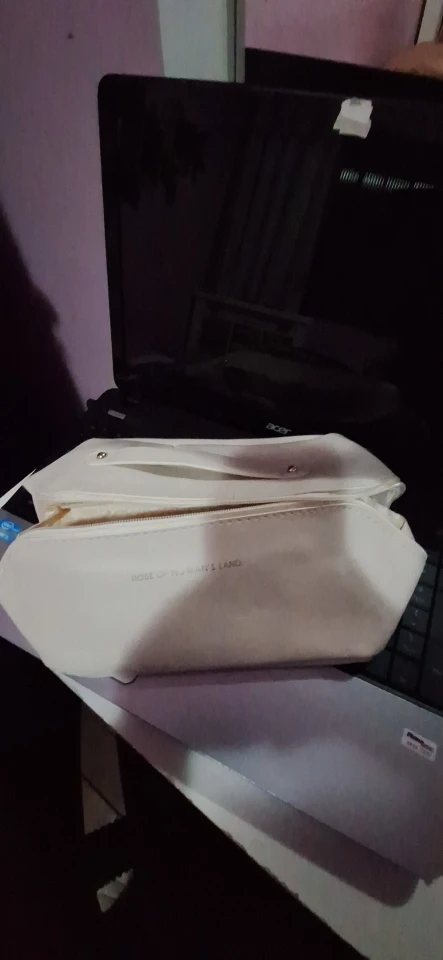 Bolsa Necessaire Feminino Cosmético De Couro PU De Grande Capacidade Portátil Viagem - Neverdie photo review