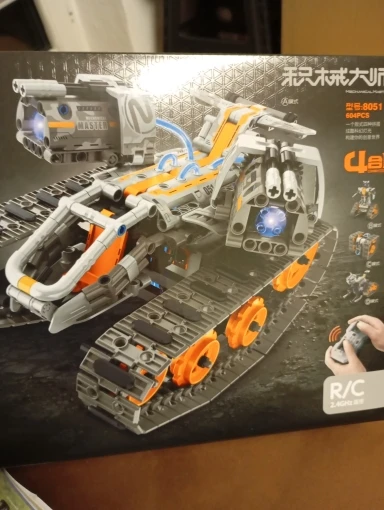 724pcs 4 in 1 City Technical Programming RC Car Robot Building Kit Stem Racing Car 6-16 Year Old Kids Bricks Toys for Boys Gifts photo review