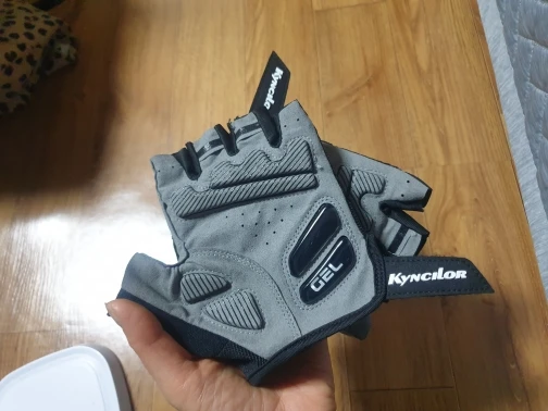 New Half-Finger Men'S And Women'S Cycling Gloves Liquid Silicone photo review
